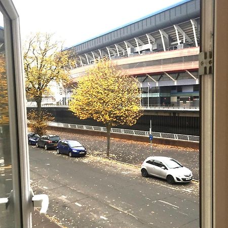 1 Fitzhamon Embankment Apartments Opposite Principality Stadium - Long Stay Offer Cardiff Extérieur photo