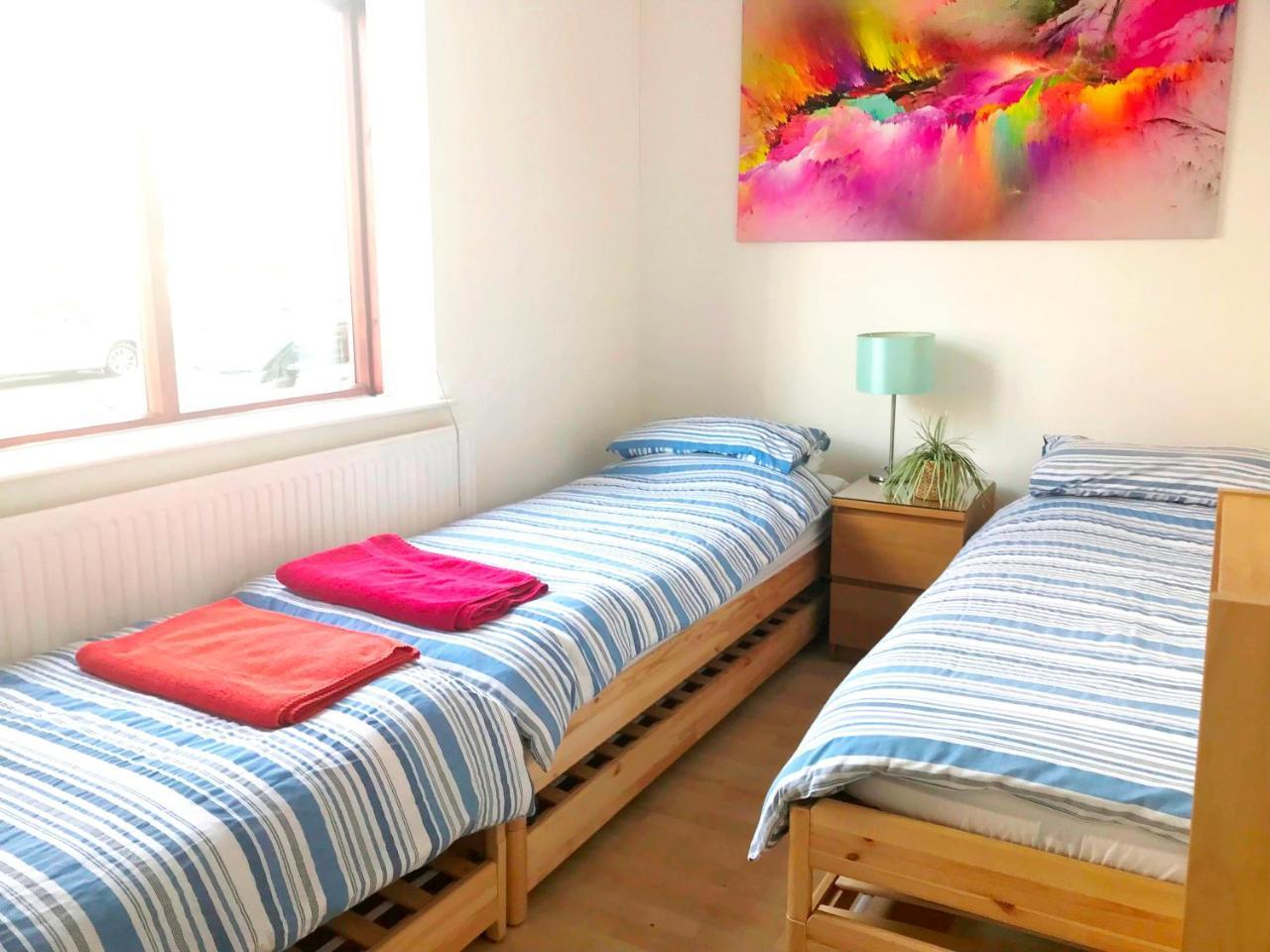 1 Fitzhamon Embankment Apartments Opposite Principality Stadium - Long Stay Offer Cardiff Extérieur photo